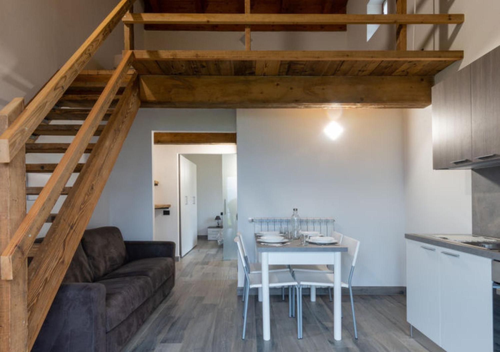 Bave Farm stay *